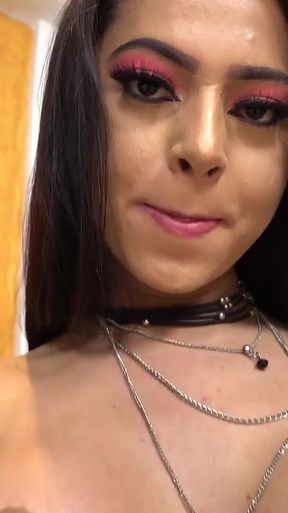 All About Andressa
