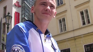 Czech Hunter: Seducing the Naive in Prague