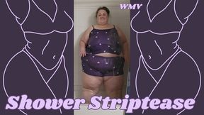 SSBBW Rachel Strips Naked in the Shower WMV