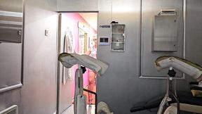Irish Bull gets double BJ from hot nurses