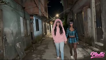 MC FAMOSO COME DUAS SAPATAO DEPOIS DO BAILE DE FAVELA