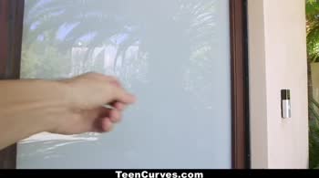Amilia Onyx Rides Hard Cock in Curvy Teen (18+) Treat