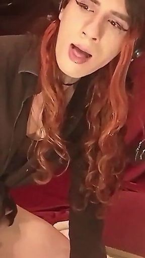Vampy Cums on Herself While Deepthroating You