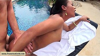 Tranniesgold Cock Bareback