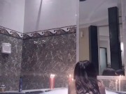 Dos Barbies Putas Jugando Con Sus Dildos en el Jacuzzi ft Felicitas Bruna