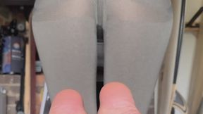 Post-yoga soles tease