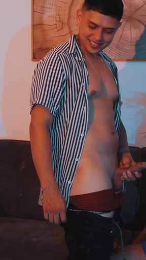 Fucking My Neighbor's Boyfriend in Secret, I Hope He Doesn't Realize