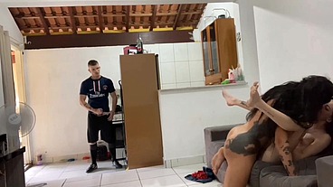 eu e a sabrina fudemos a bad bem gostoso
