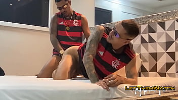 MALANDRO CARIOCA SENDO FUDIDO POR NOVINHO NEG&Atilde_O