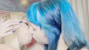 WILD AND DEEP KISSES ON MY HOT LOVER - BY JENIFER CARTER AND PENELOPE PINK - CLIP 2 IN FULL HD