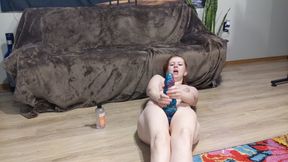 Extra Large Fantasy Dildo Thigh Job