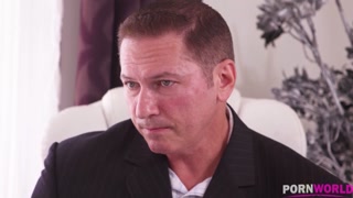 Curvy Blonde Sex Addict Skylar Vox Got Fucked by Psychotherapist at Her First Session