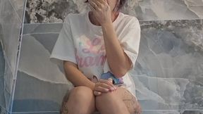 A noisy morning full of diaries