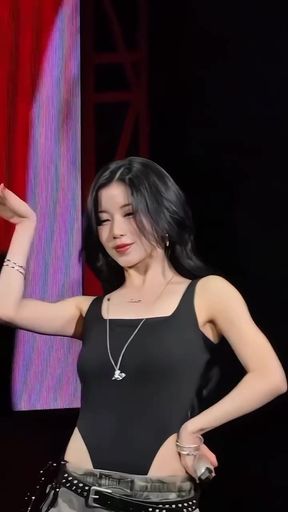 Japanese k-pop idol shows off her tight body