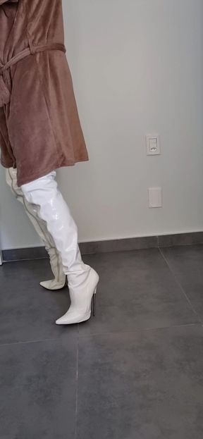 before cum in crotch boots part1