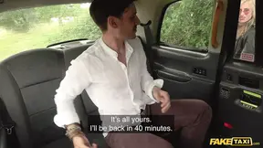 Sex Taxi Horny couple hire the taxi for sex