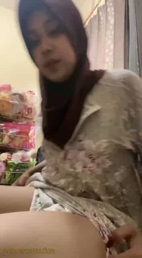 viral colmek meki jilbab fingering  cute teen asia part 3