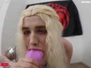 Daenerys fuck pussy with huge dragon dildo & squirt [cosplay by Cherry_Acid]