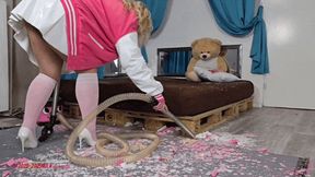 Mila - The Cheerleader