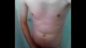 Gozando no Boxe do Banheiro