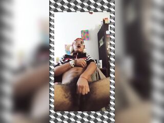 Your gothic Trans Boyfriend playing with himself