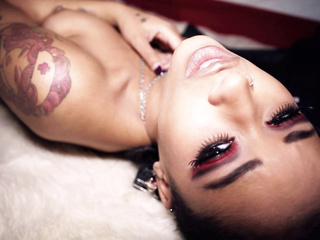 ”The queen of the night is covered in leather like Venus in furs”