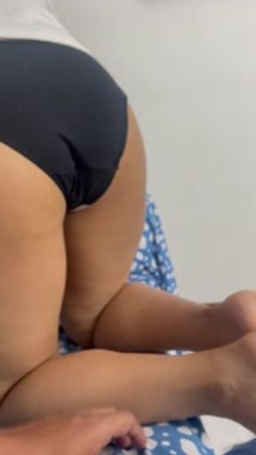 Mi amiga me sorprendió! Me dejó meter la mano en su Pantiis