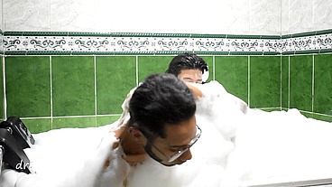 Two Naked Gays In The Jacuzzi Fetish Bathtub part 1