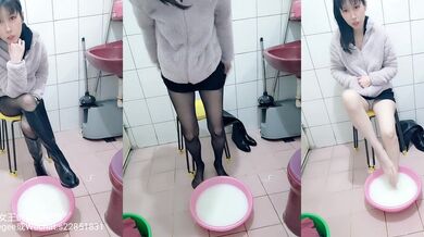 SM Queen worships boots until foot juice chokes her black stockings
