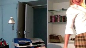 Hotwife Melanie's Jerk Off Video! mp4 sd