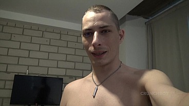 POWER BOTTOM FUICKED RAW BY VIKTO ROM IN THE BARTHRROM