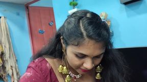 Vaishnavy Pee and Wash, Pee Video