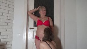 Her finger deep in your navel sa BB