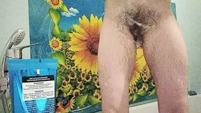 Soapy hairy pussy and butts closeup. Piss.