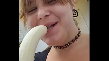 Kat Deepthroats HUGE Banana
