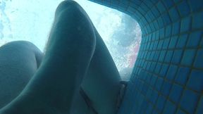 amateur pale skin redhead guy with hot smooth bum caught playing underwater in a public jacuzzi with a twink and then exposing his hairless ass alone - full version