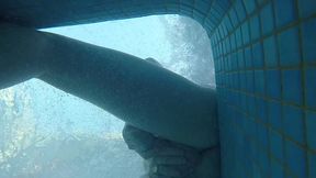 amateur pale skin redhead guy with hot smooth bum caught playing underwater in a public jacuzzi with a twink and then exposing his hairless ass alone - full version
