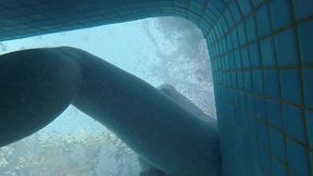 amateur pale skin redhead guy with hot smooth bum caught playing underwater in a public jacuzzi with a twink and then exposing his hairless ass alone - full version