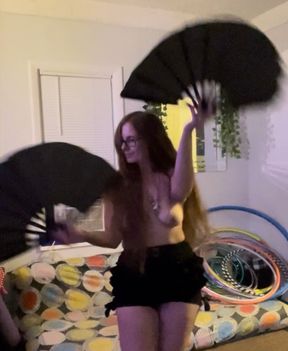 EMMA dances TOPLESS with her FANS! She LOVES to be WATCHED! 👀 CUM and SEE!