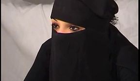 Hot Arab bitch Nadia