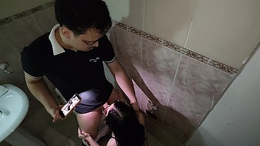 This is how my Step-cousin grabs me in the toilet.