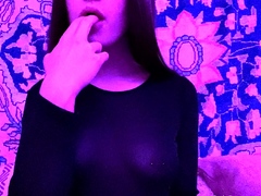 Brunette Solo Webcam Masturbation