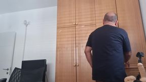 Cumming on Cam for a Nice Couple