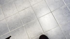 les defis du mardi on ma defie de me goder dans une cabine d essayage alors c ...