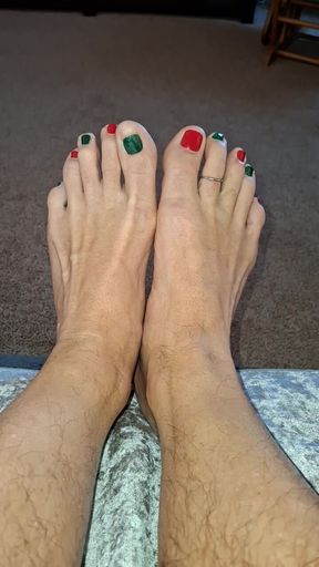 Do you like my Holiday toes?