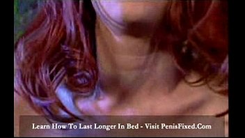 Redheaded Sonya has hot body to go