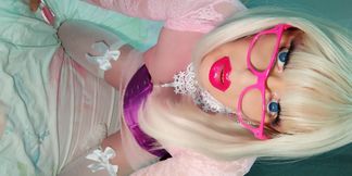 Barbie trans girl plays and cums