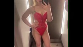 Petite slut squirts and gets slammed in public changing room