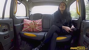 Beth Adams Curvy Tattooed And Busty Milf Gets Fucked By The Taxi Driver