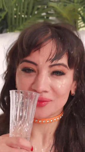 Stunning Slut Sasha Pearl Hooks Up With Nade Nasty!   Clip 1